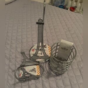 Matching Eiffel Tower kitchen essentials new set of 3 
Papertowel,Napkin,utensil